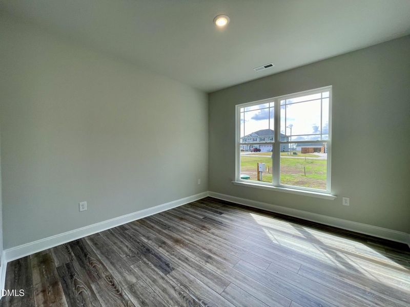 19.2 Bedroom 2 19.2 Bedroom 2