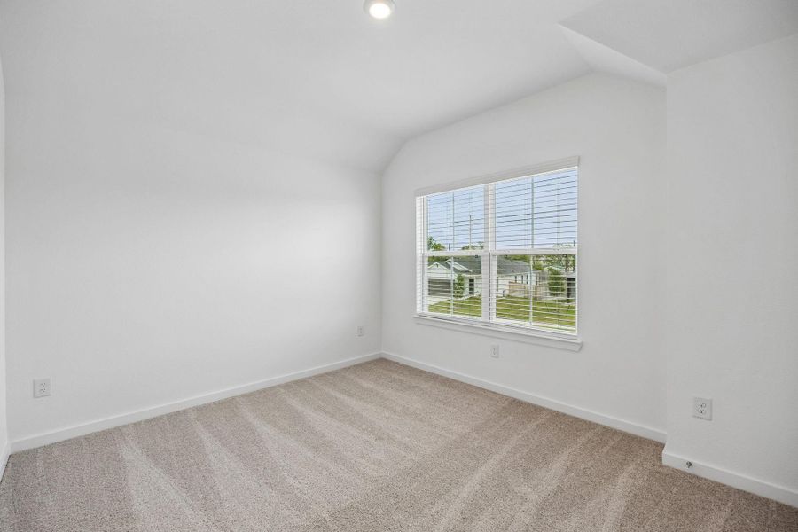 Spacious, unfurnished interior of a new home in Windcress, Cove (Image 28).