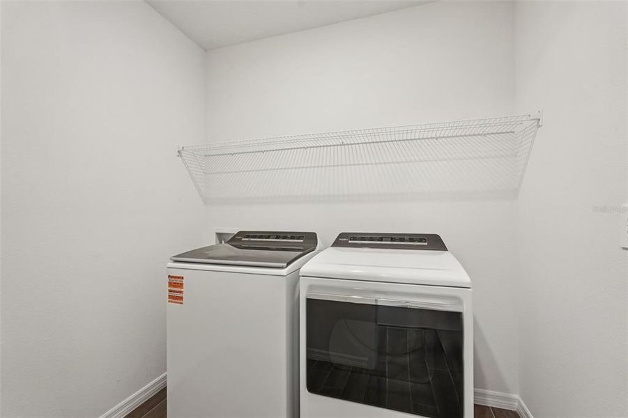 Close-up of interior finishes inside a home in Oakfield Trails - Signature Series, Parrish (Image 14).