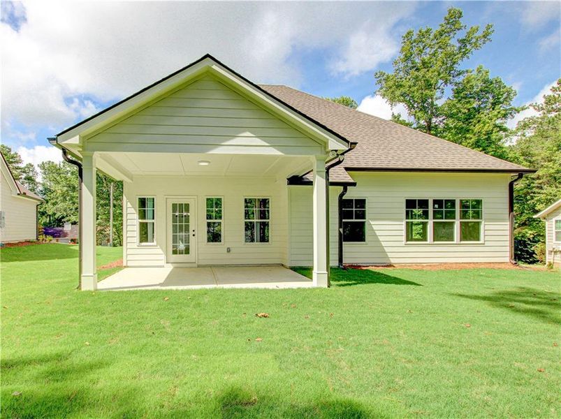 Exterior details and patio area of a home in , Villa Rica (Image 34).