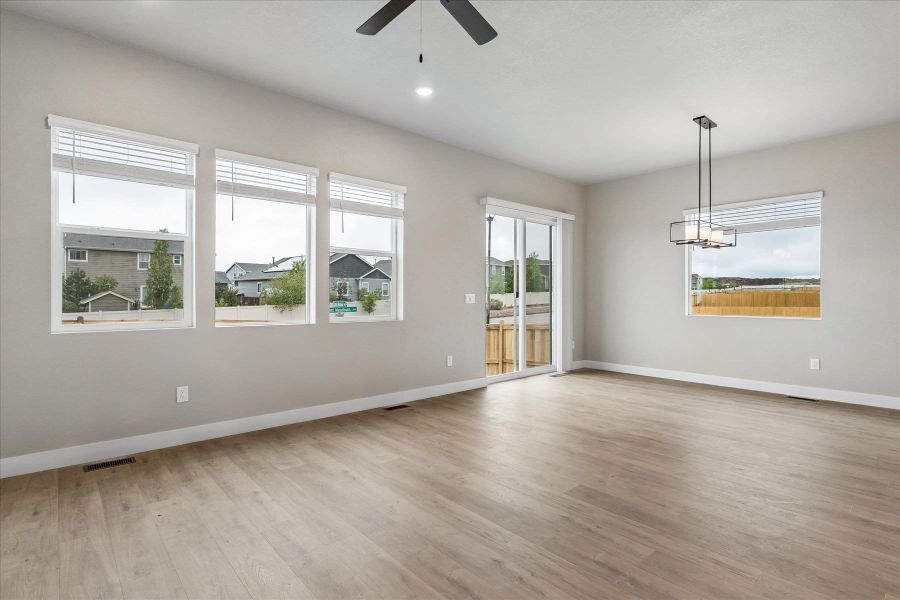 Spacious, unfurnished interior of a new home in Aspen Meadows, Colorado Springs (Image 20). Spacious, unfurnished interior of a new home in Aspen Meadows, Colorado Springs (Image 20).