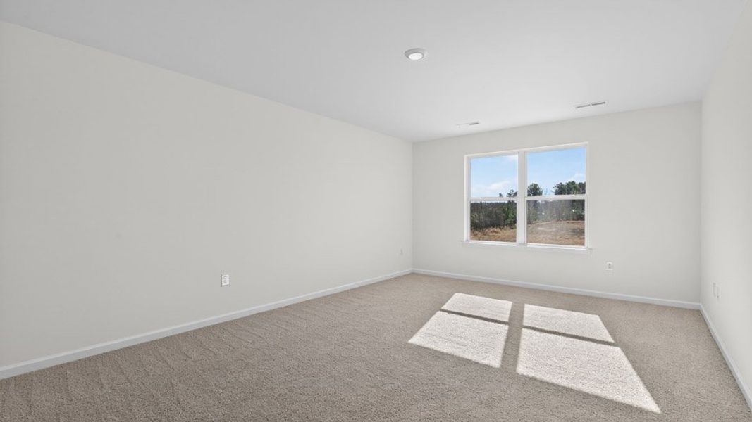 Spacious, unfurnished interior of a new home in Baker Farm, Youngsville (Image 18).