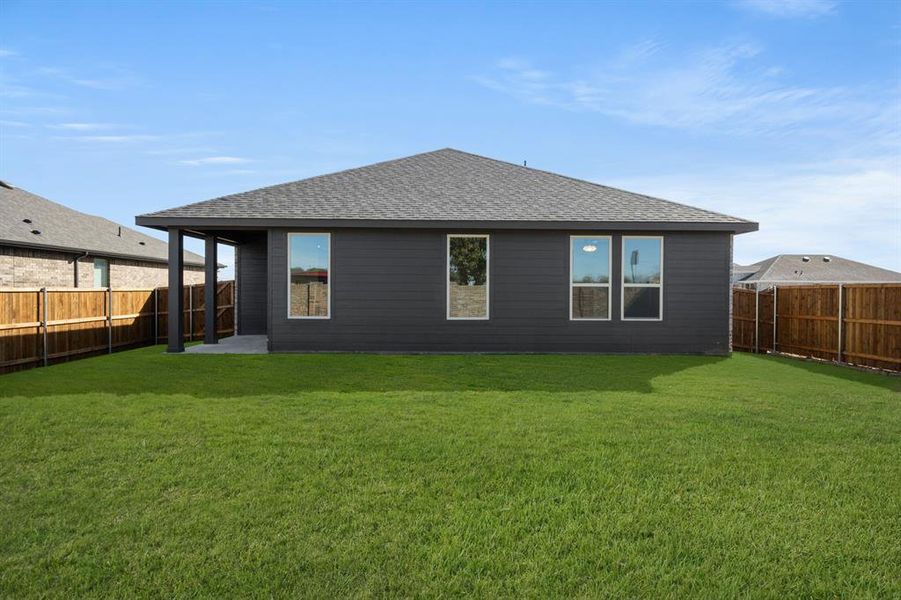 3157 Manchester- Back-1