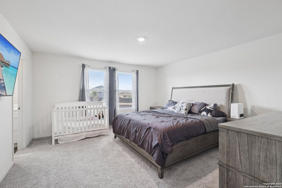Furnished interior view inside a new home in Sutton Farms, San Antonio (Image 27). Furnished interior view inside a new home in Sutton Farms, San Antonio (Image 27).