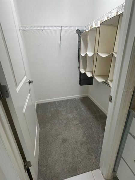 Spacious, unfurnished interior of a new home in , The Villages (Image 60).