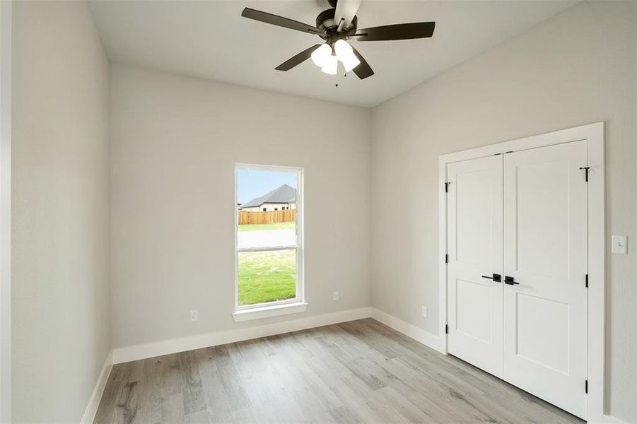 Spacious, unfurnished interior of a new home in , Mabank (Image 20).