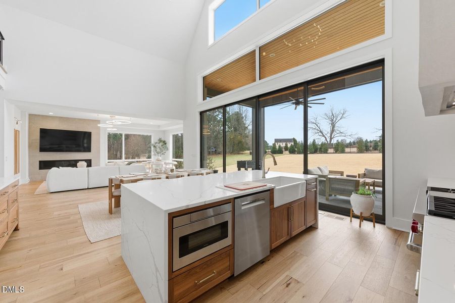 9009 Meadow Pointe Ct (29)