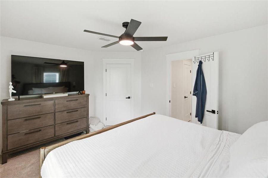 Furnished interior view inside a new home in , Rosebud (Image 16).