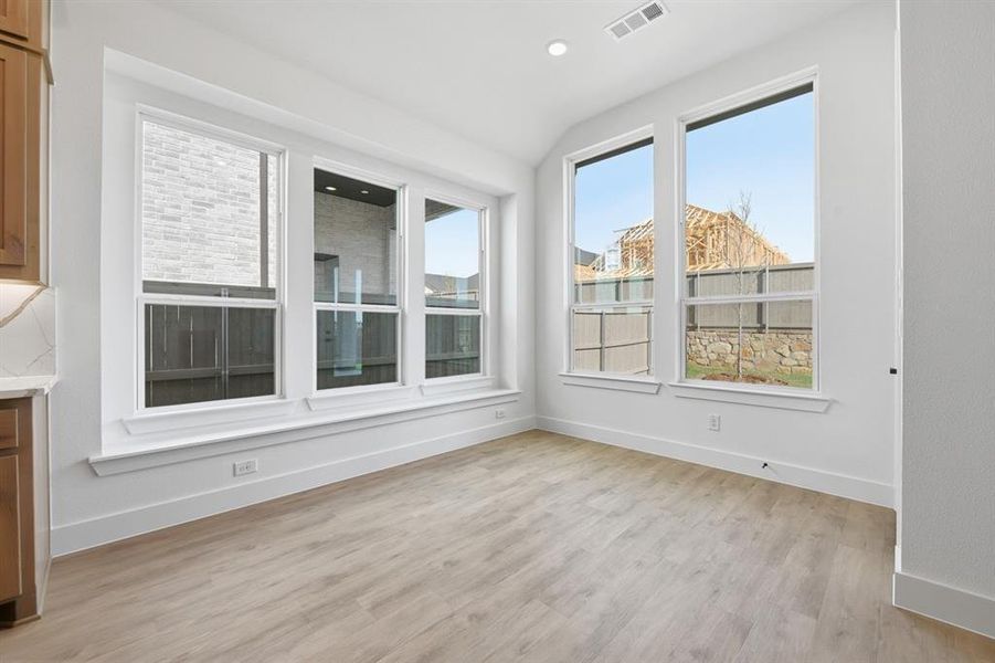 Spacious, unfurnished interior of a new home in Pecan Square, Northlake (Image 19).