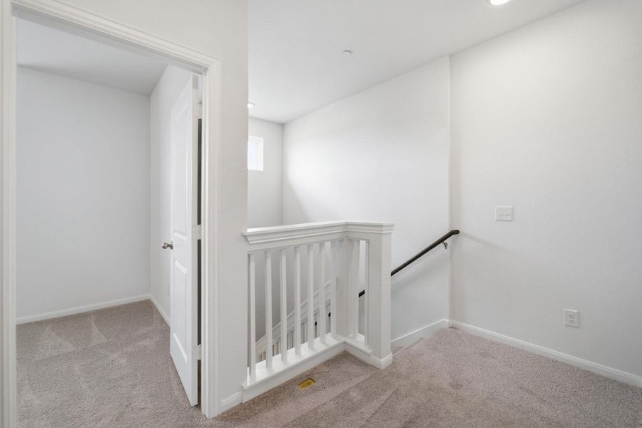 Spacious, unfurnished interior of a new home in Municipal Drive Townhomes, Leander (Image 20).