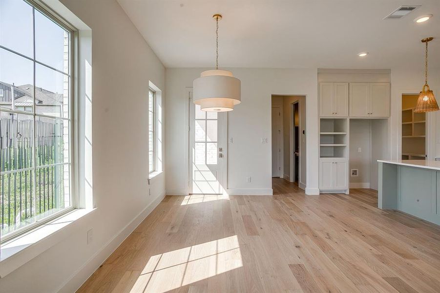 Spacious, unfurnished interior of a new home in , Fort Worth (Image 25).
