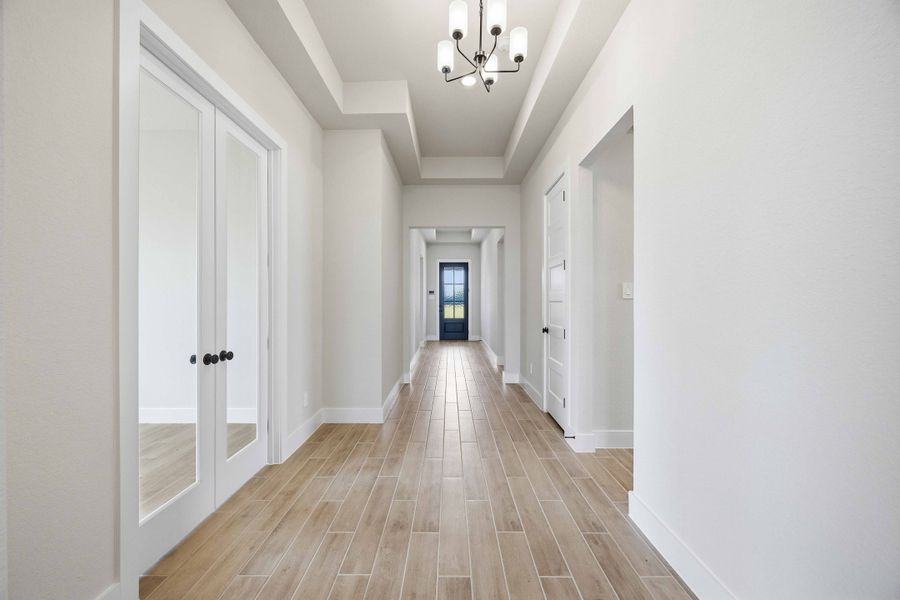 Spacious, unfurnished interior of a new home in Austin Point, Richmond (Image 15).