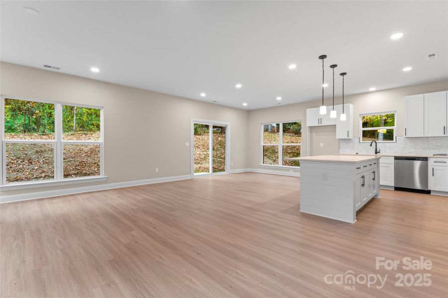 Spacious, unfurnished interior of a new home in , Charlotte (Image 25).