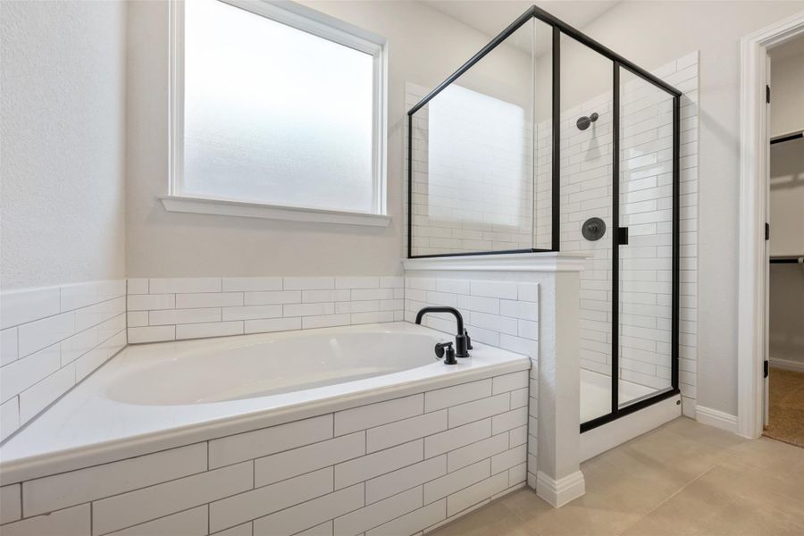 Representative images and renderings are for illustrative purposes. Actual structural options and design finishes of home may vary.