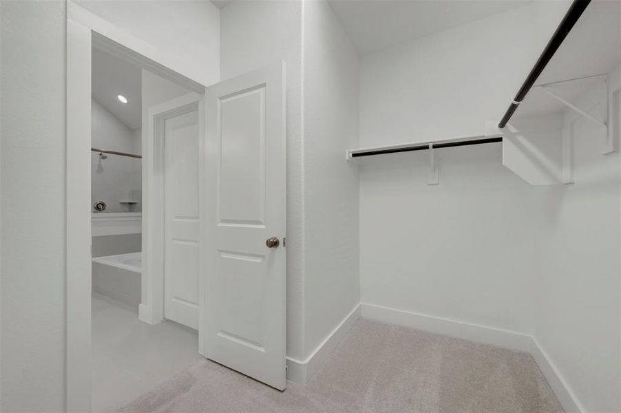 Spacious, unfurnished interior of a new home in Lilybrooke at Legacy Hills, Celina (Image 22). Spacious, unfurnished interior of a new home in Lilybrooke at Legacy Hills, Celina (Image 22).