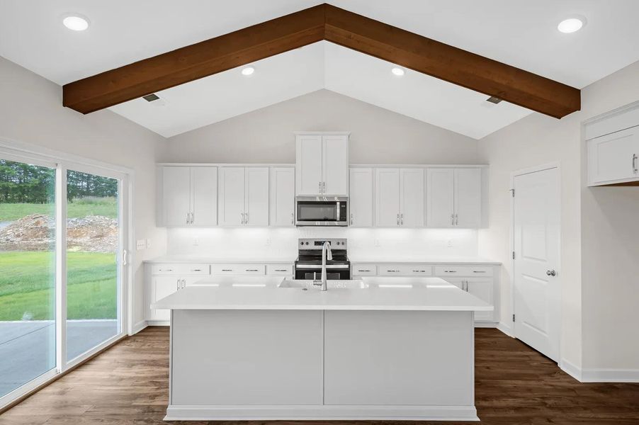 The Courtland C Kitchen