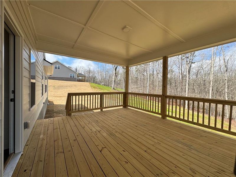 Exterior details and patio area of a home in Tuscany Hills, Douglasville (Image 3).