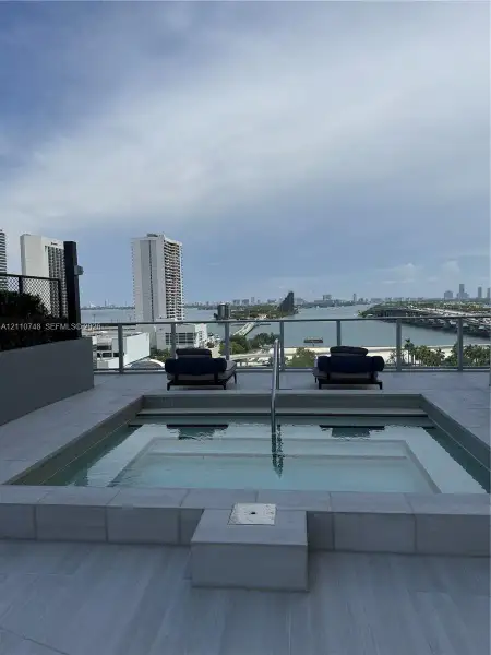 Condo located in Miami, FL showcasing its design and architecture (Image 13).