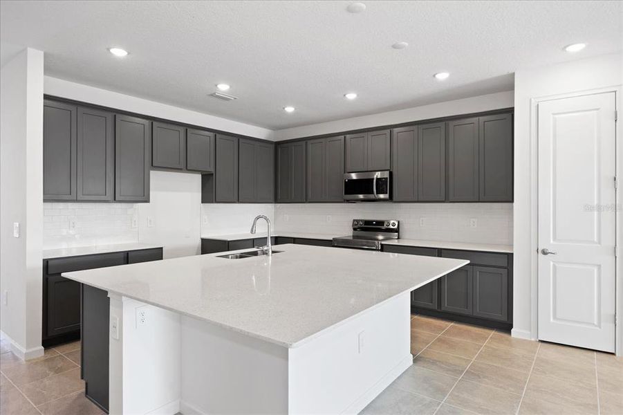 Furnished interior view inside a new home in , Venice (Image 6).