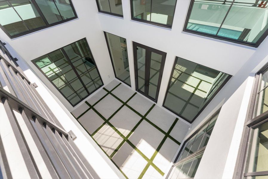 Spacious, unfurnished interior of a new home in , Boca Raton (Image 63). Spacious, unfurnished interior of a new home in , Boca Raton (Image 63).