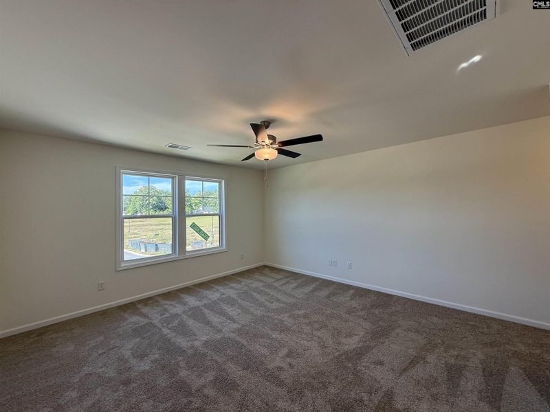 Spacious, unfurnished interior of a new home in Dunbar Village, Cayce (Image 36).