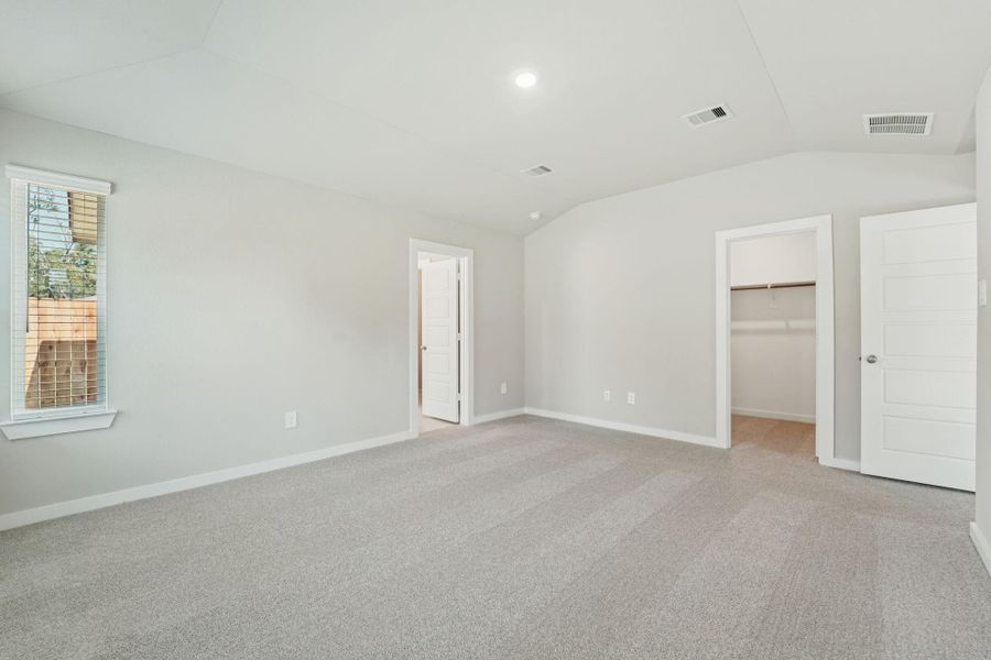 Spacious, unfurnished interior of a new home in Stewart's Ranch, Conroe (Image 22). Spacious, unfurnished interior of a new home in Stewart's Ranch, Conroe (Image 22).