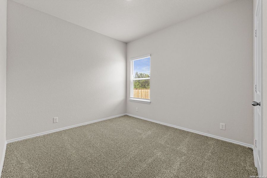 Spacious, unfurnished interior of a new home in Redbird Ranch, San Antonio (Image 20).