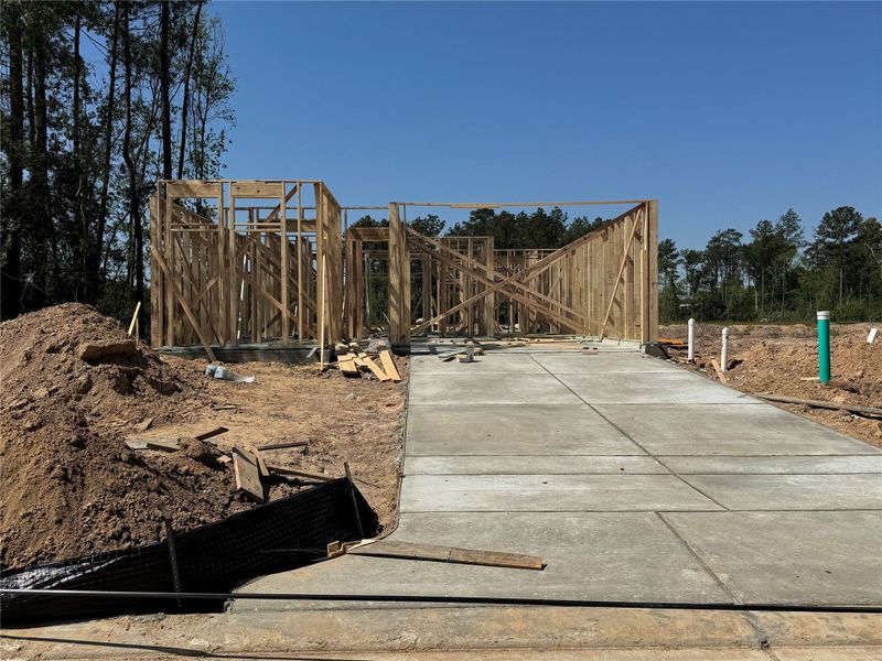 Every foundation at DWH is engineered and it’s inspected three times! We do not do “batch” testing. Rest easy knowing your foundation comes with a 10 year warranty. Every foundation at DWH is engineered and it’s inspected three times! We do not do “batch” testing. Rest easy knowing your foundation comes with a 10 year warranty.