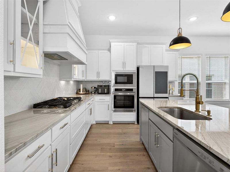 Furnished interior view inside a new home in , McKinney (Image 10).