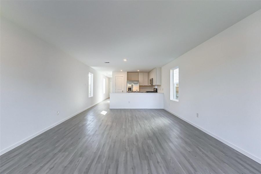 Spacious, unfurnished interior of a new home in Tavola, New Caney (Image 20). Spacious, unfurnished interior of a new home in Tavola, New Caney (Image 20).