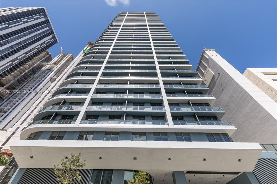 Condo located in Miami, FL showcasing its design and architecture (Image 34). Condo located in Miami, FL showcasing its design and architecture (Image 34).