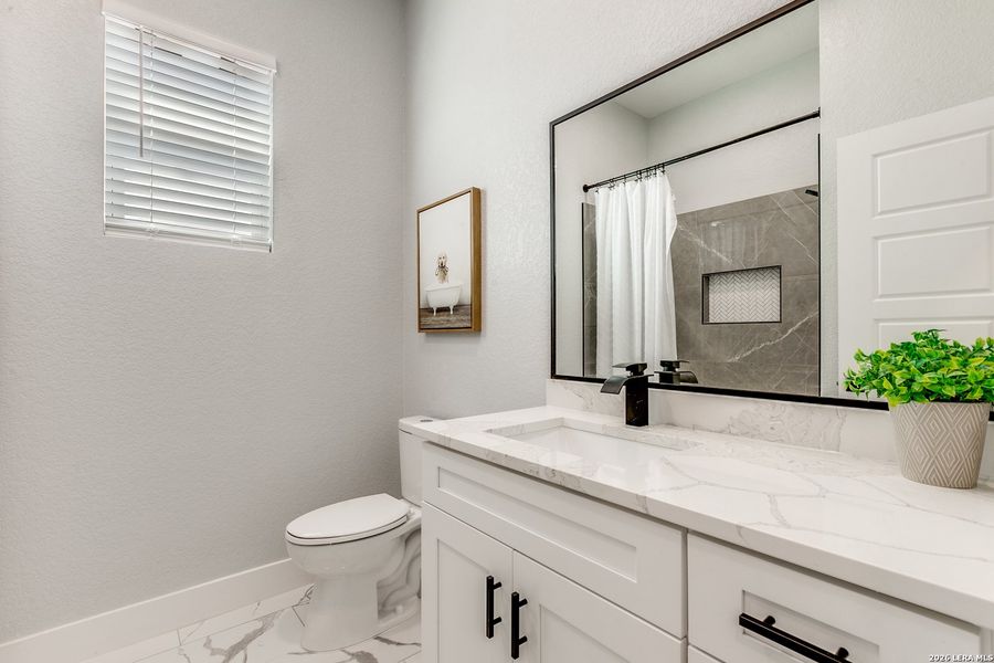 Furnished interior view inside a new home in , Atascosa (Image 6).
