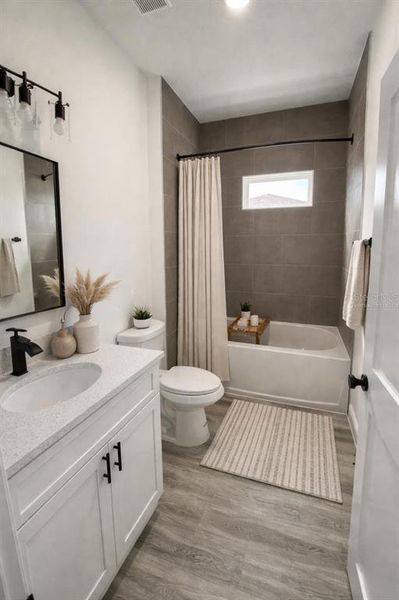 Furnished interior view inside a new home in , Ocala (Image 13).