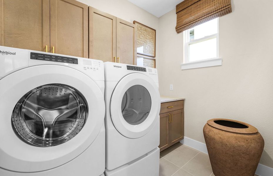 Representative interior finishes for a home built from the Maroon by Pulte Homes in Cameron Place, Austin (Image 21).