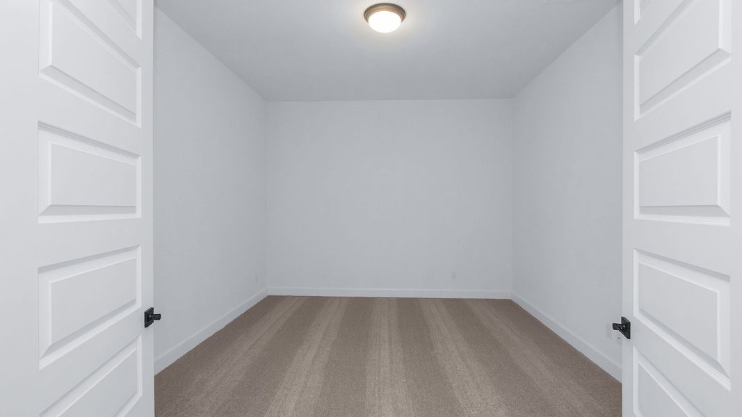 Spacious, unfurnished interior of a new home in Briarley, Montgomery (Image 18).