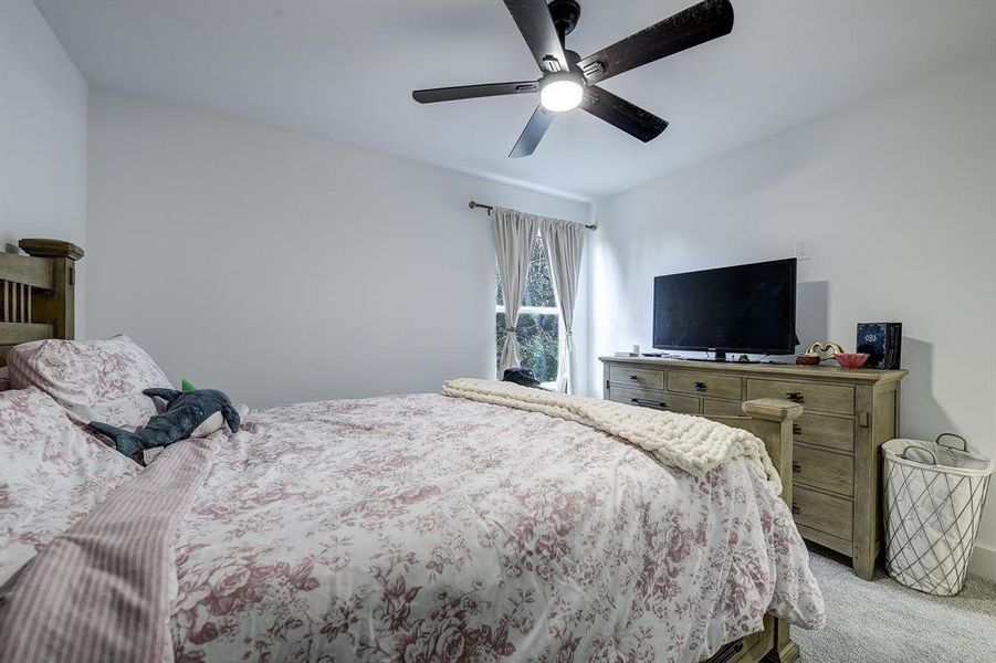 Furnished interior view inside a new home in , Granbury (Image 8).