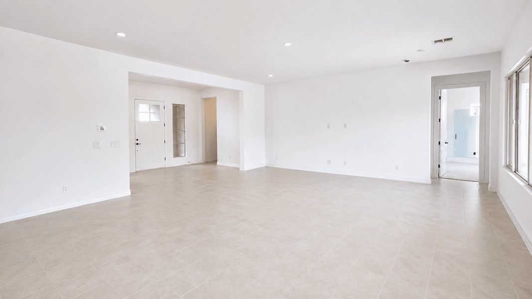 Spacious, unfurnished interior of a new home in Harmony at Montecito in Estrella, Goodyear (Image 14).