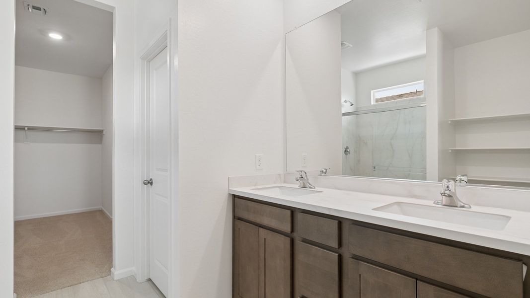 Furnished interior view inside a new home in Copper Falls, Buckeye (Image 12).