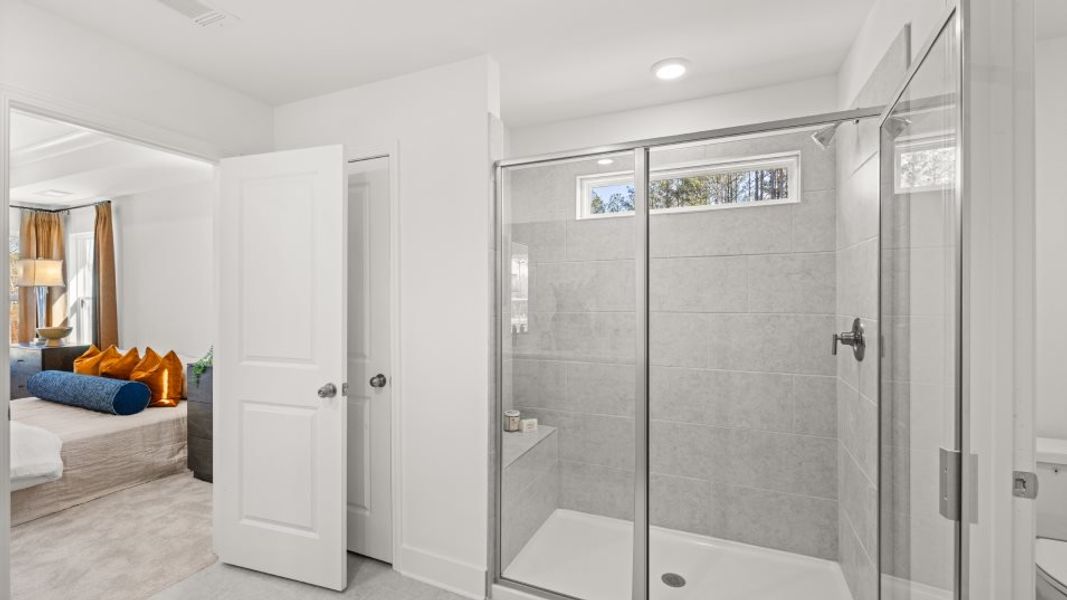 Fairmont Owners Bathroom