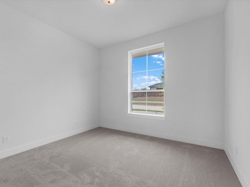 Spacious, unfurnished interior of a new home in Clopton Farms, Montgomery (Image 19).