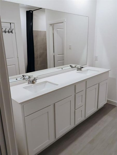 Furnished interior view inside a new home in Cypress Creek: Classic Collection, Princeton (Image 17). Furnished interior view inside a new home in Cypress Creek: Classic Collection, Princeton (Image 17).