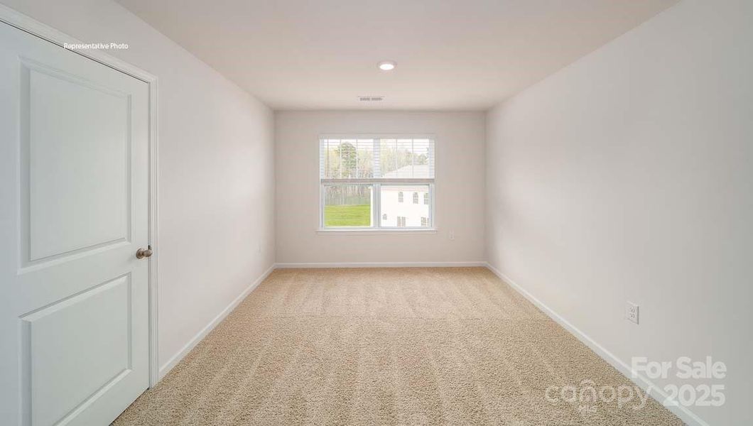 Spacious, unfurnished interior of a new home in Wallace Springs, Statesville (Image 20).