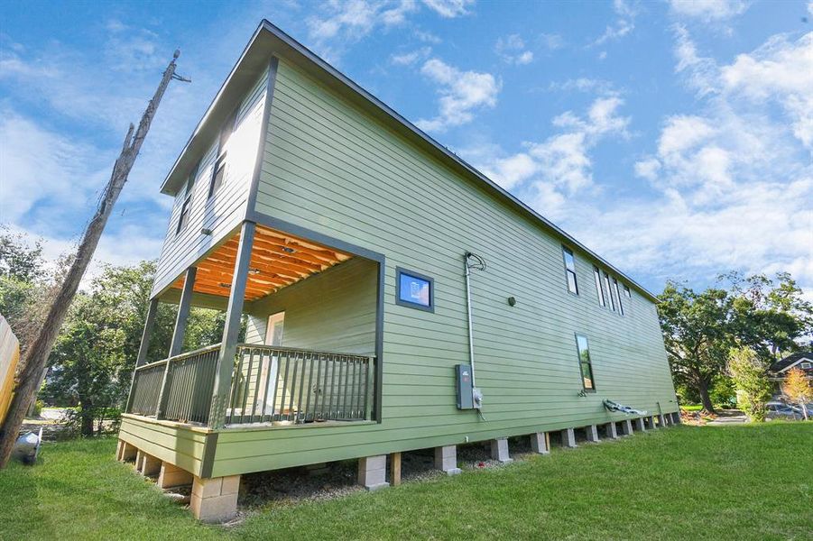 Back of  the house. Big Spacious back patio