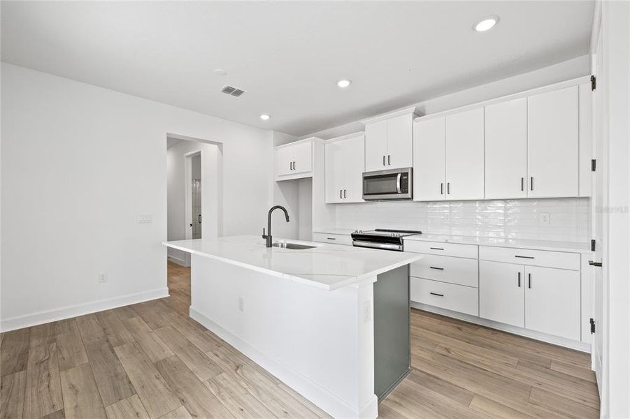 Furnished interior view inside a new home in Vivir, Valrico (Image 17).