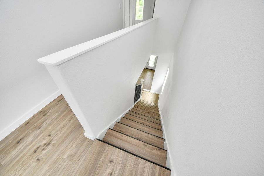 Spacious, unfurnished interior of a new home in , Houston (Image 28).