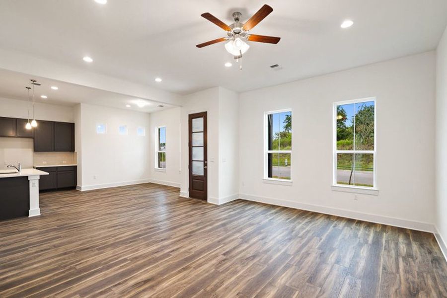 Representative unfurnished interior of a home built from the Glacier by Pacesetter Homes in Easton Park, Austin (Image 39). Representative unfurnished interior of a home built from the Glacier by Pacesetter Homes in Easton Park, Austin (Image 39).