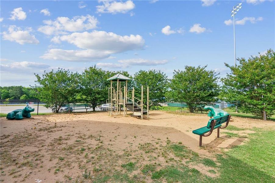 Community amenities in , Crawford (Image 33).