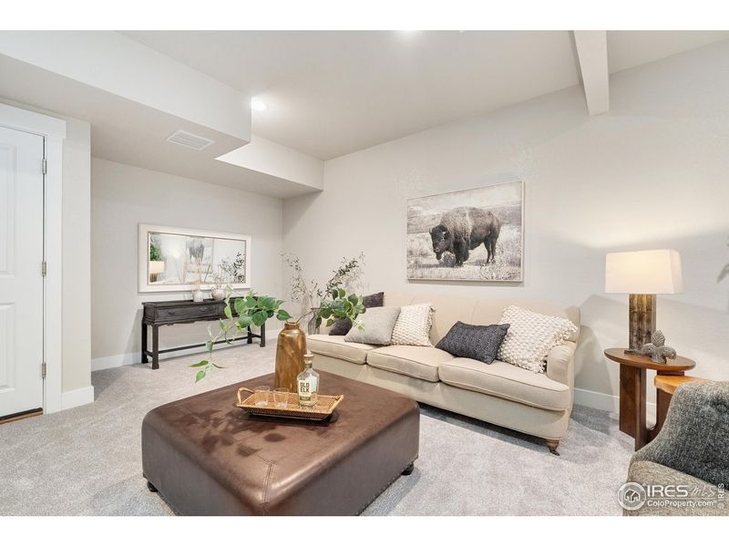 Furnished interior view inside a new home in Vernazza, Windsor (Image 29).