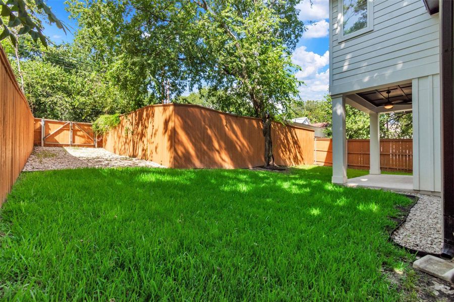 Exterior details and patio area of a home in , Austin (Image 28).