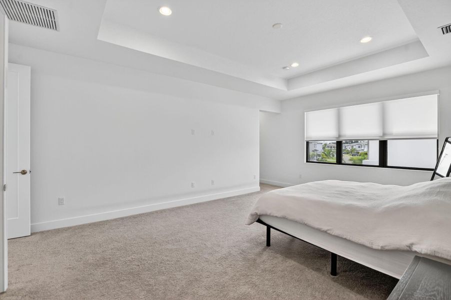 Image 92 of a home in .